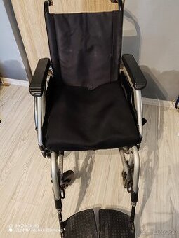 Invalidný vozík
