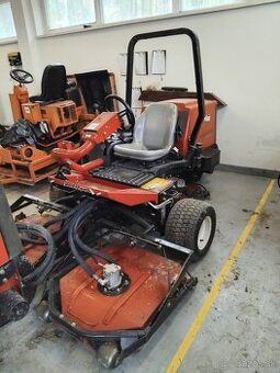 TORO GROUNDSMASTER 3500D