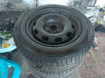 Predám Zimnú Sadu Na plechové disky 5x100 R15