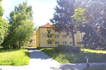 NA PREDAJ – Veľký 2-izbový byt 60 m², Zápotockého ulica, Pre