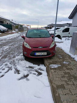 Ford Fieste 1,25 benzín 60kw