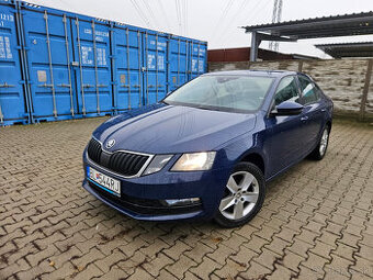 Škoda Octavia 1.6 TDI Style modrá