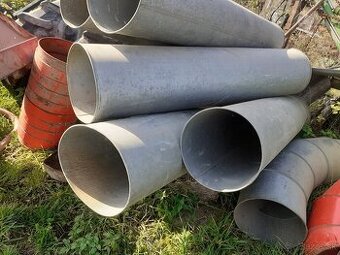 Fukar na seno zralok