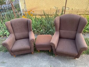 Kreslá s taburetkou