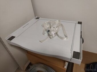 Medzikus medzi práčku a sušičku so suflikom