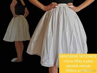 Kroj nenosené bavlnené spodnicky