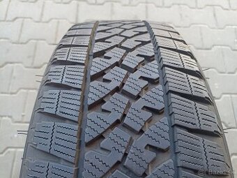 Zimné záťažové pneu Bridgestone Blizzak W810 215/60 R17C