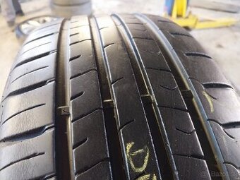 Pneu 225/50R17