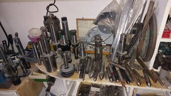 Strojárske a kovoobrábacie stroje