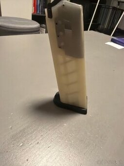 HK P8 priehľadný zásobník