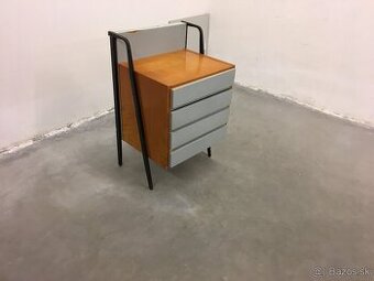 Retro komoda skrinka Tatra Nabytok nocny stolik
