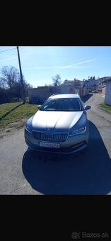 Škoda superb 2021 kombi
