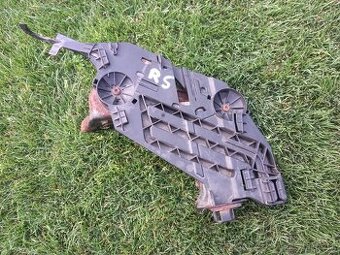 Škoda octavia 2 facelift Pravý držiak svetlometu