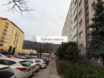 NA PREDAJ: Moderný 3-izbový byt po kompletnej rekonštrukcii 