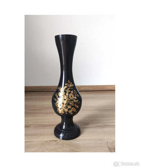 Indická váza tepaná