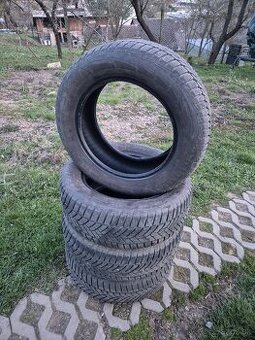 zimné Pneumatiky , Gumy 215/60 R16 99H