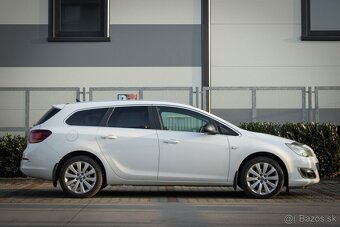 OPEL Astra J Sports Tourer 1,4Turbo 103Kw