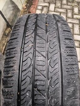 Dve pn 255/65 R17 Nexen 5 mm vzor.