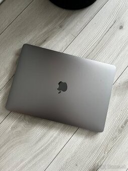MacBook Pro Touch Bar
