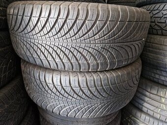 255/60R18 celoročne
