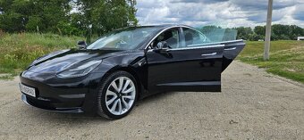 Tesla Model 3 Dual Motor , Long Range, AWD