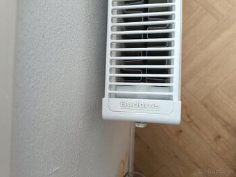 Predám radiátor 140x60 - výborný stav - 1