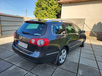 Volkswagen Passat B6 Combi 2.0 TDI Highlinel