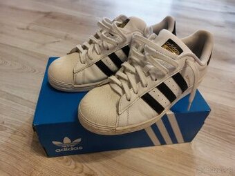 Adidas superstar