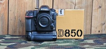 Nikon D850