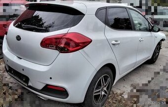 KIA CEED 1.4i 2013 predám DVERE, motor G4FA, RIADENIE, PREVO