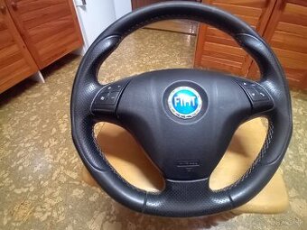 fiat grande punto volant z airbagom