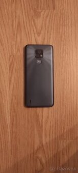 Motorola E7