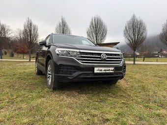 Touareg 3.0tdi,170kw 2021, CZ matrix, ťažné  ….