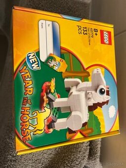 Lego 40779 rok koňa