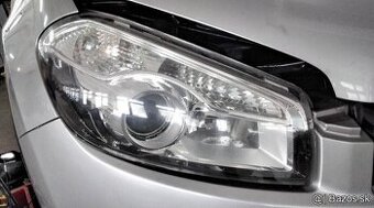 Nissan Qashqai 2.0 2013 predám SVETLO XENON, PREDNÝ NÁRAZNÍK