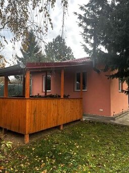 PREDAJ - CHATKA nad priehradou Lipovina - 1