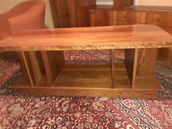 Predám retro konferenčný stolík UNIVA