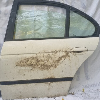 BMW 5-LAVE ZADNE DVERE