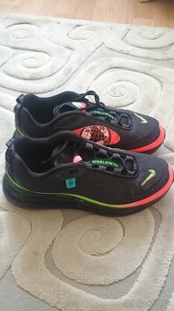 Pánske športové topanky