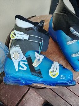 Lyžiarske topánky, lyžiarky