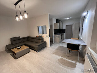 Predám 2 izbový byt,51,34m², rekonštrukcia,Bulharska,Košice-