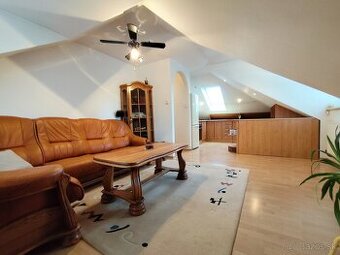 Útulný 2-izbový byt v pokojnom prostredí neďaleko centr