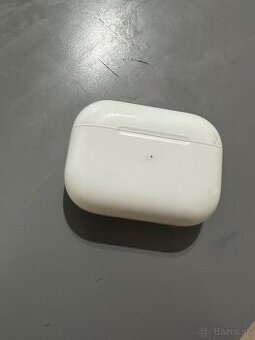 Apple AirPods Pro (1. generácia)