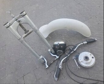 Tachometr relé dobíjení přední světlo přední vidlice