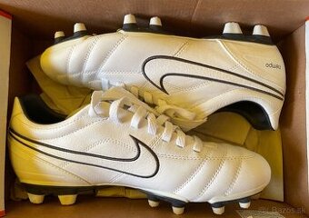Nike Tiempo Mystic FG- white