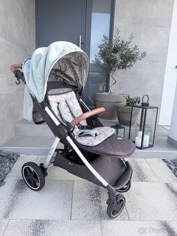 Športový kočík Petite Mars ROYAL