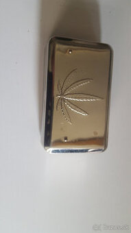 Tabatierka s logom marihuany