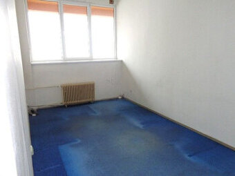 Prenájom - kancelársky priestor 37 m2  Banská Bystrica, Radv