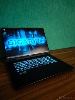 ZARUKA 27rok Gigabyte A16| i7 • 16GB • 512GB SSD • RTX 4050