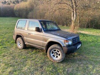 Mitsubishi pajero 2.5